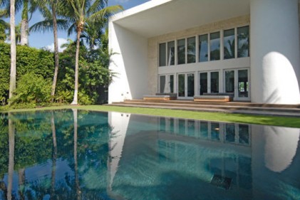 Miami Beach: vista sulla piscina