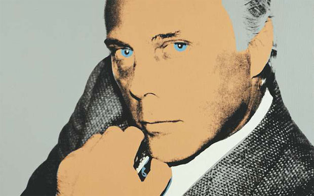 Un’opera di Andy Warhol ritrae lo stilista Giorgio Armani