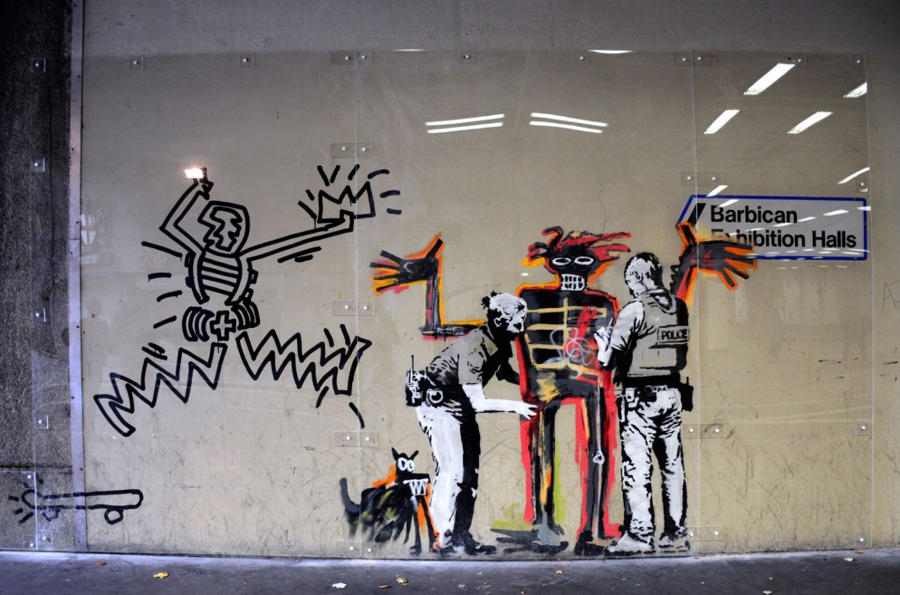 Le Opere Iconiche Di Banksy Lo Street Artist Pi Famoso Al Mondo Hot