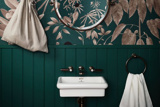 bagno-piccolo-colore-Anna+Glover+Wallpaper+for+Drumonds+Bathrooms