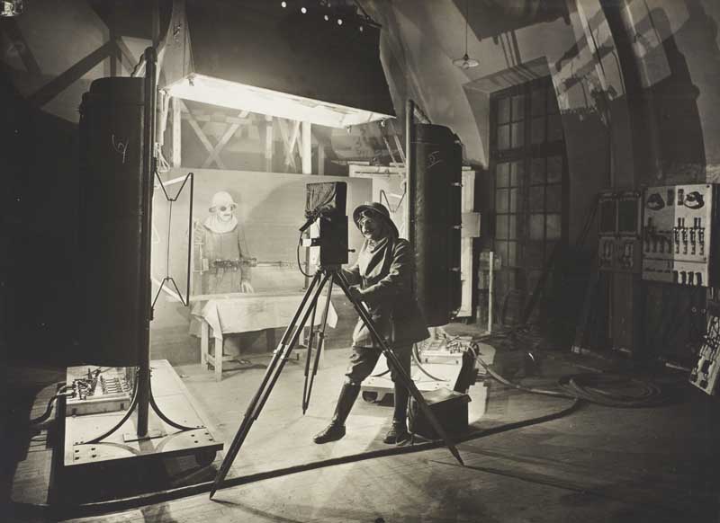 mast inventions LEBART Lo studio come teatro di posa, 1917-1918