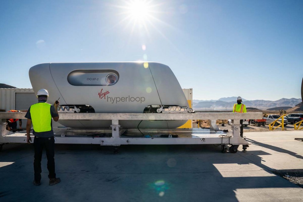 Trasporti-del-futuro-Virgin-Hyperloop-Pegasus-living-corriere