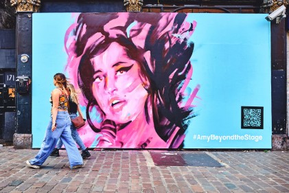 Amy Winehouse Mural_the Design Museum (1)