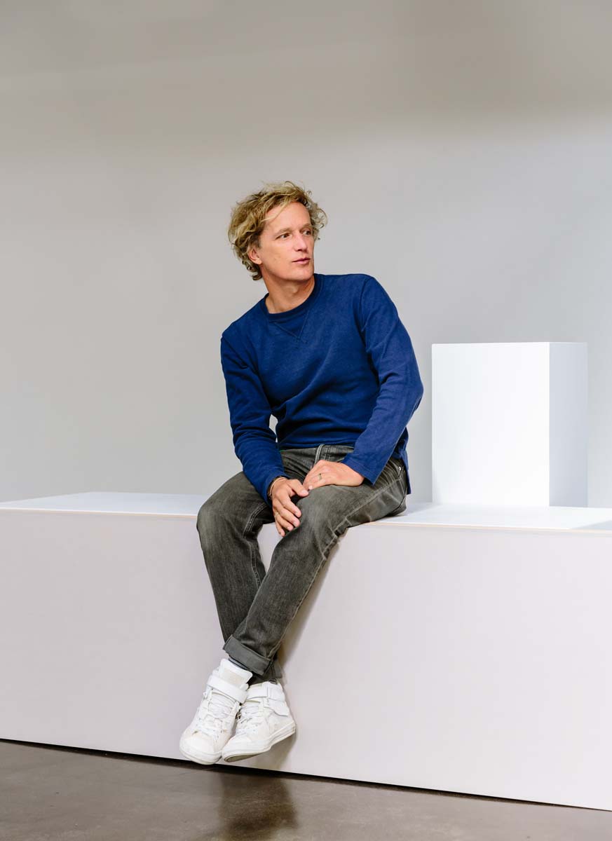 Yves-Behar-foto-Alanna-Hale-05