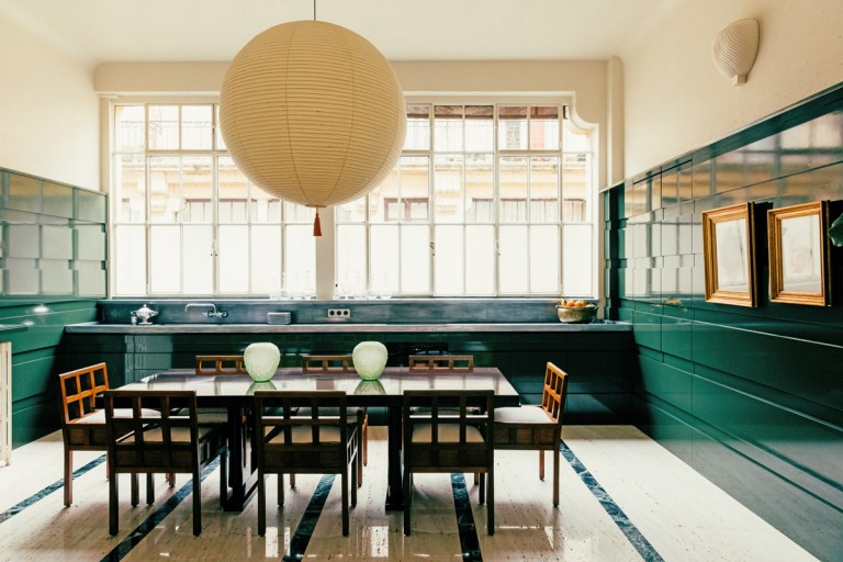 Lampadari moderni in cucina: esempi dalle case progettate dagli architetti, Foto